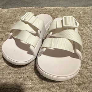 Womens Chaco Women's Chillos Slide Sandal size 7 white